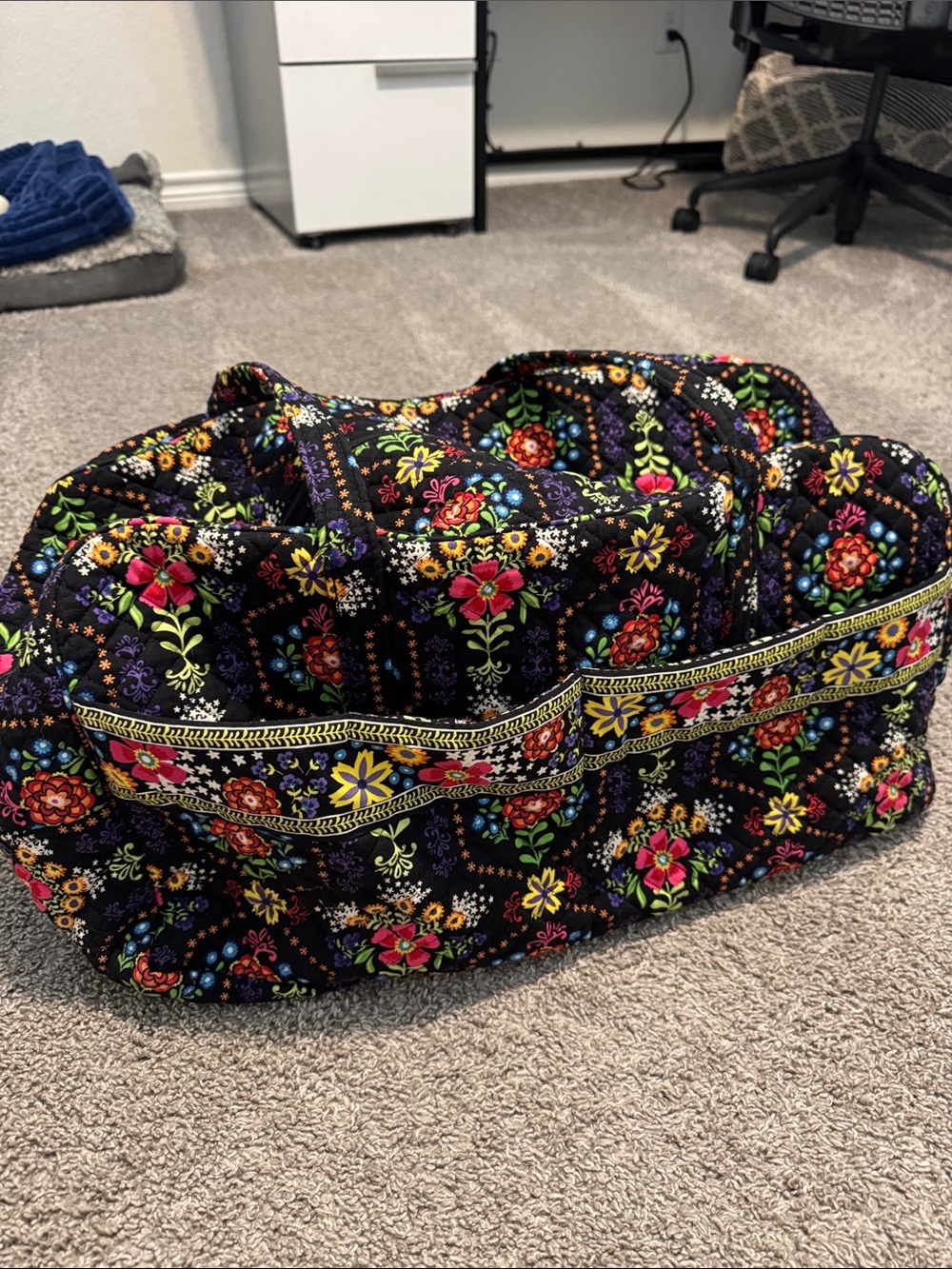 Zippered Floral Quilted Travel Tote Bag in Black